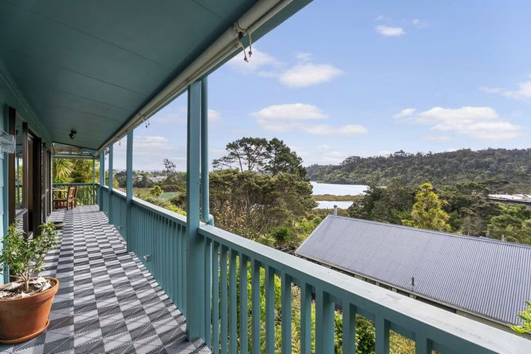 Photo of property in 63 Pemberton Avenue, Bayview, Auckland, 0629