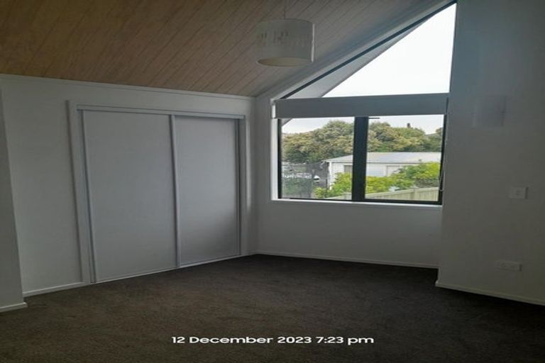 Photo of property in 80 Highland Park Drive, Highland Park, Auckland, 2010