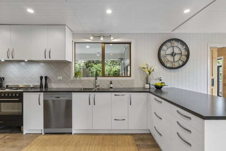 Photo of property in 333 Hibiscus Coast Highway, Orewa, 0931