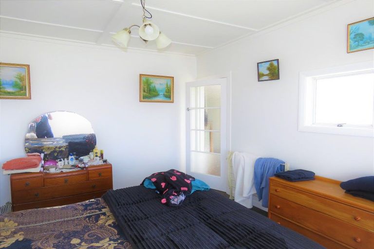 Photo of property in 8 Derby Street, Westport, 7825