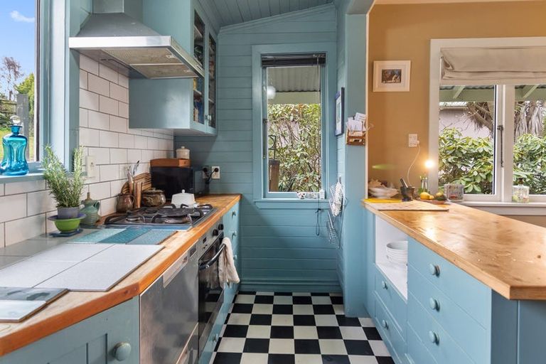 Photo of property in 128 Evans Street, Waimataitai, Timaru, 7910