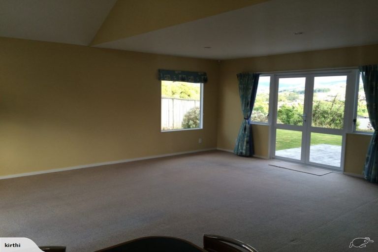 Photo of property in 9 The Topdeck, Whitby, Porirua, 5024