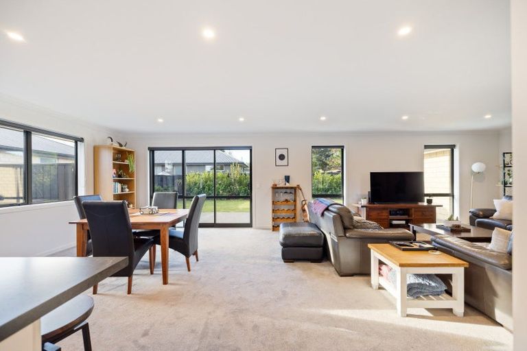 Photo of property in 7/17 Wineberry Avenue, Amberley, 7410