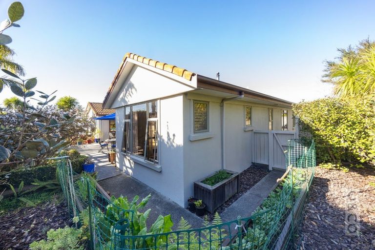 Photo of property in 19 Solan Drive, Waimauku, 0812