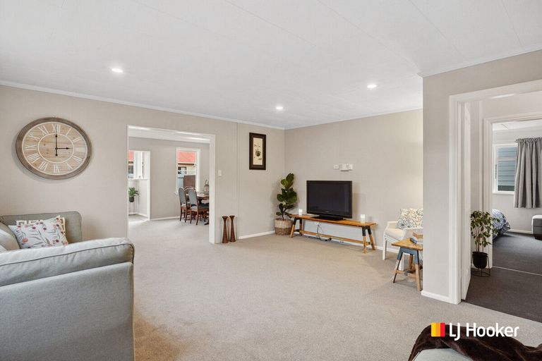 Photo of property in 48 Bathgate Street, South Dunedin, Dunedin, 9012