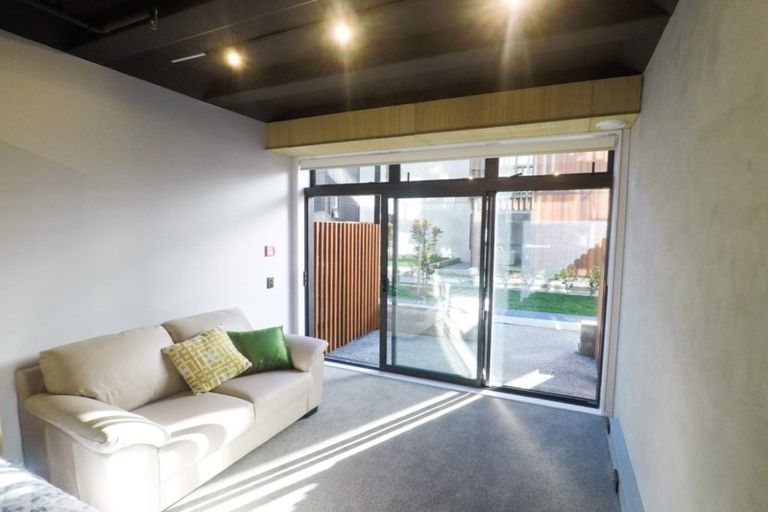 Photo of property in Vedado Apartments, 207/41u Hopper Street, Mount Cook, Wellington, 6011