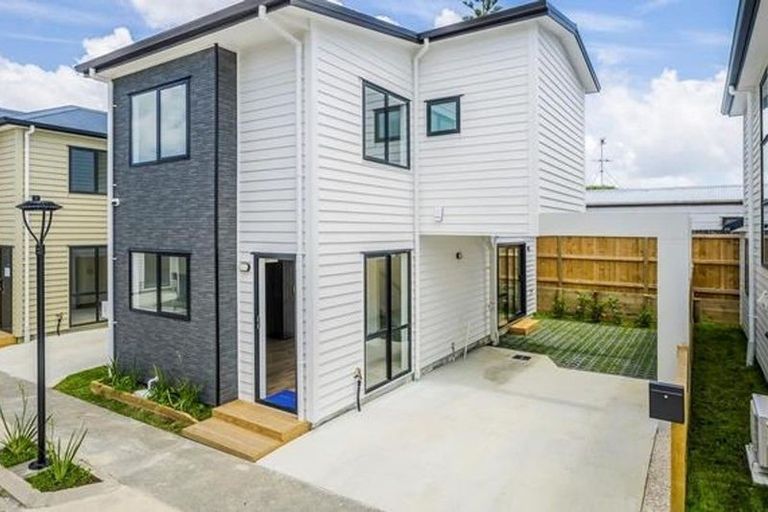 Photo of property in 4 Matukutureia Lane, Manurewa, Auckland, 2102