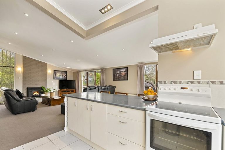 Photo of property in 11 Icarus Place, Sunnybrook, Rotorua, 3015
