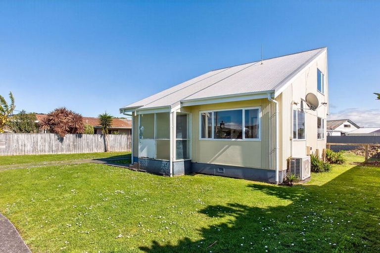 Photo of property in 4 Tui Street, Outer Kaiti, Gisborne, 4010