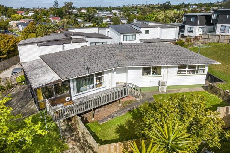 Photo of property in 7 Mowbray Place, Sunnynook, Auckland, 0620