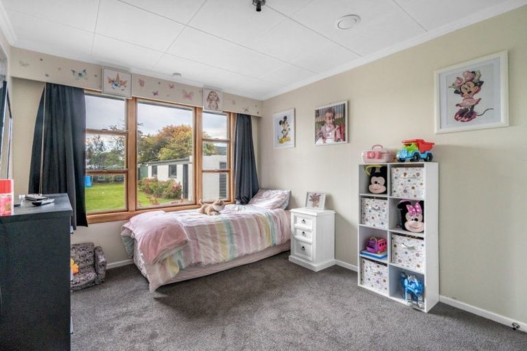 Photo of property in 12 Weka Street, Waikiwi, Invercargill, 9810