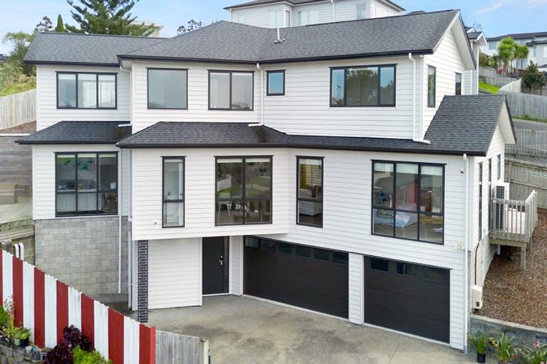 Photo of property in 55 Platinum Rise, Ranui, Auckland, 0612