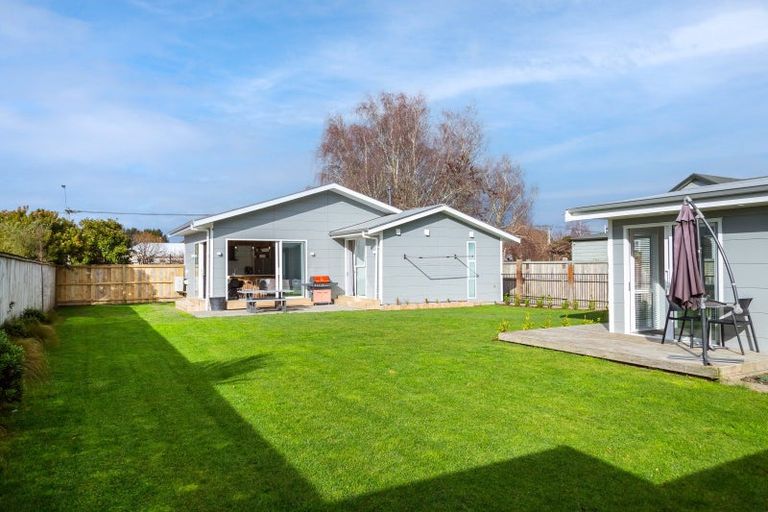 Photo of property in 160 Main Street, Greytown, 5712