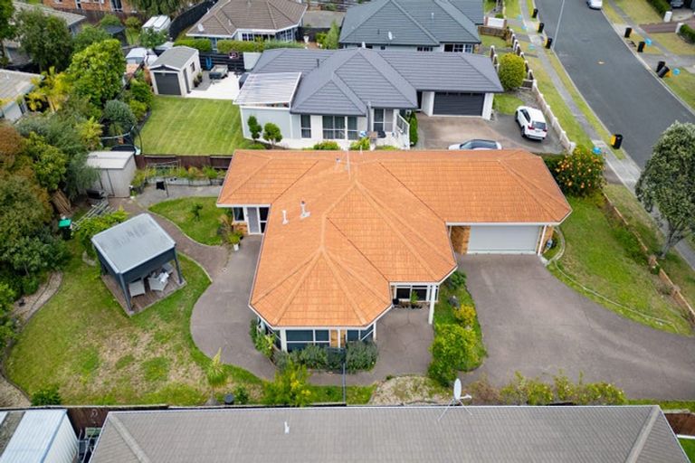 Photo of property in 37 Lotus Avenue, Mount Maunganui, 3116