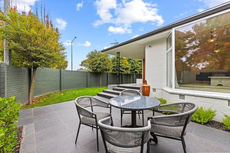 Photo of property in 1 Glandovey Road, Fendalton, Christchurch, 8052