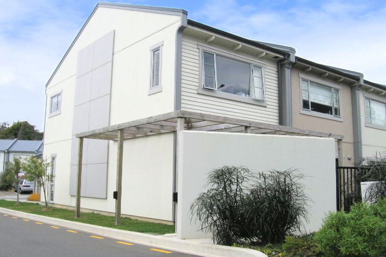 Photo of property in Monterey Apartments, 42/232 Middleton Road, Glenside, Wellington, 6037