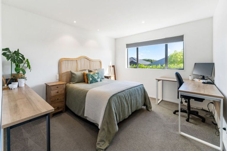 Photo of property in 11 Wheriko Avenue, Glenbrook, Waiuku, 2681