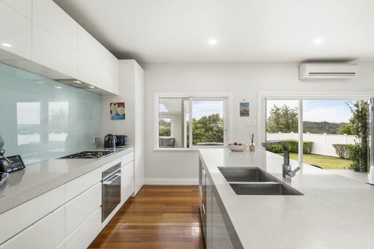 Photo of property in 1268 East Coast Road, Redvale, Albany, 0794