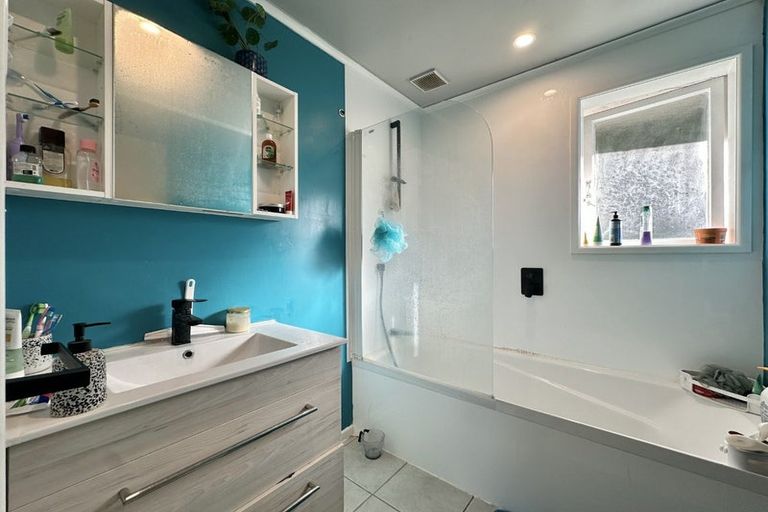 Photo of property in 205 Major Drive, Kelson, Lower Hutt, 5010