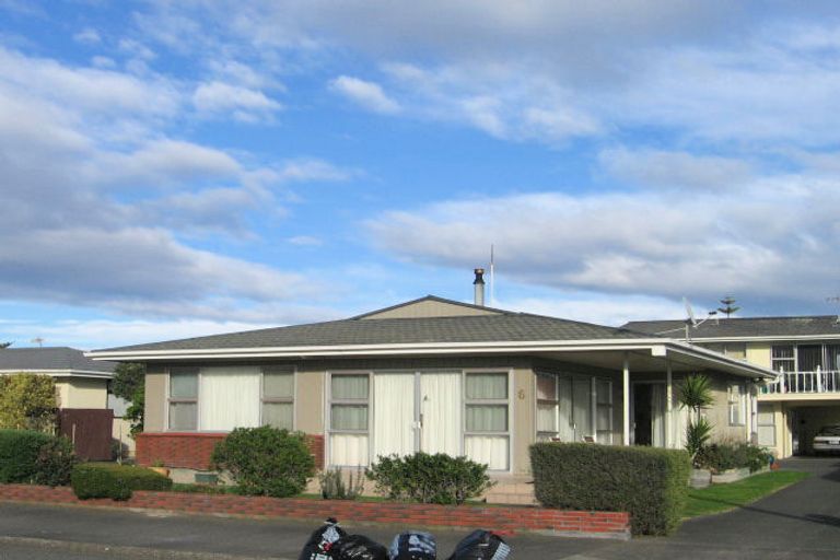 Photo of property in 6a The Esplanade, Westshore, Napier, 4110