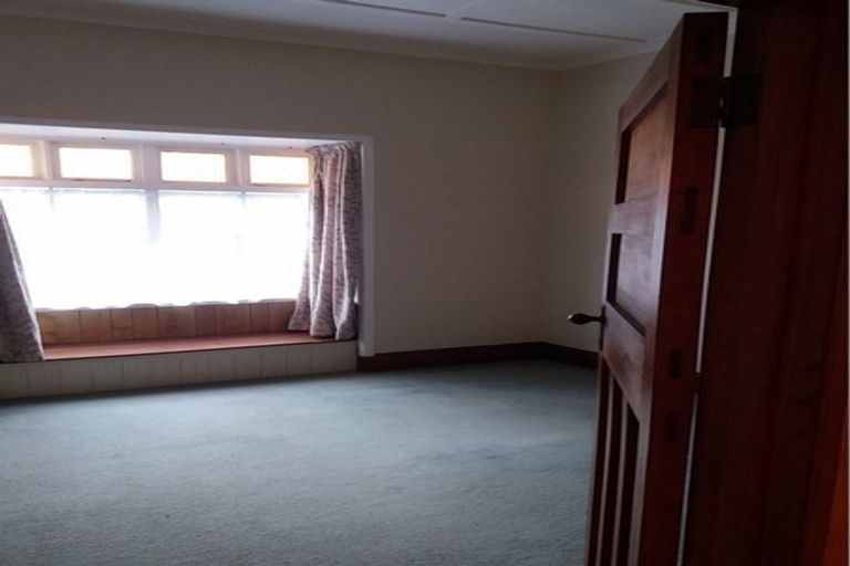 Photo of property in 41 Lyndhurst Street, Takaro, Palmerston North, 4412