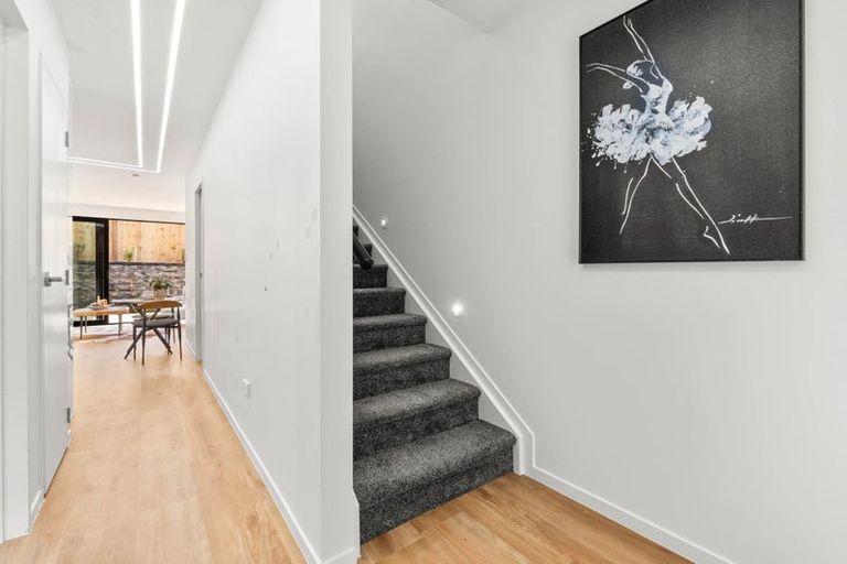 Photo of property in 48 Kapuka Road, Mangere Bridge, Auckland, 2022