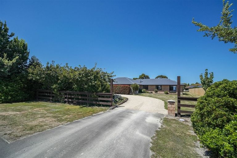 Photo of property in 6 Willowside Place, Amberley, 7410