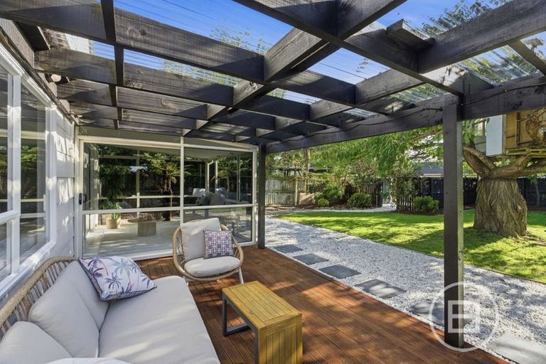 Photo of property in 11 Moyna Avenue, Dallington, Christchurch, 8061