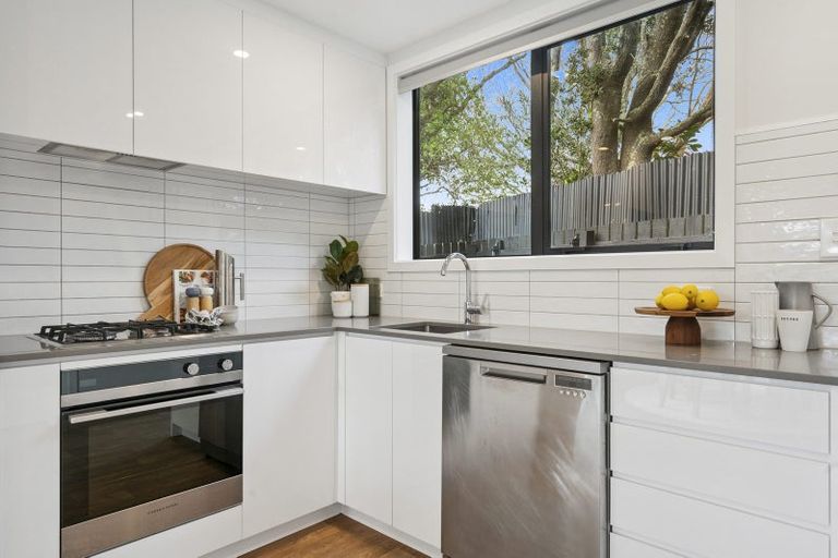 Photo of property in 42c Tennyson Street, Petone, Lower Hutt, 5012