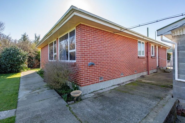 Photo of property in 16b Opal Place, Casebrook, Christchurch, 8051