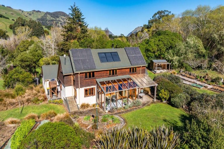 Photo of property in 9 Harmans Track, Little River, 7591