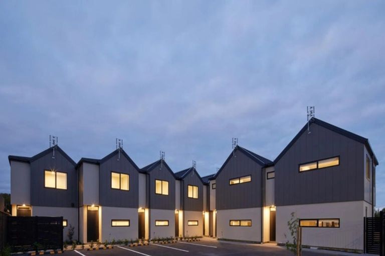 Photo of property in 8/505 Tuam Street, Phillipstown, Christchurch, 8011