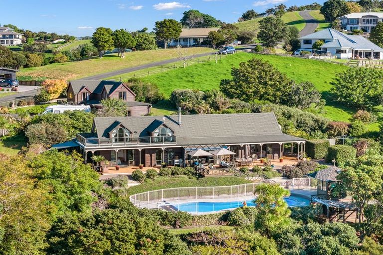 Photo of property in 74/71 Manganese Point Road, Tamaterau, Whangarei, 0174