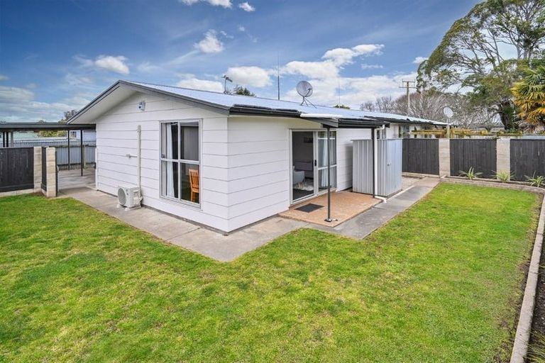 Photo of property in 8b Walton Way, Flaxmere, Hastings, 4120