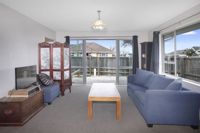 Photo of property in 1/7 Dover Street, St Albans, Christchurch, 8014