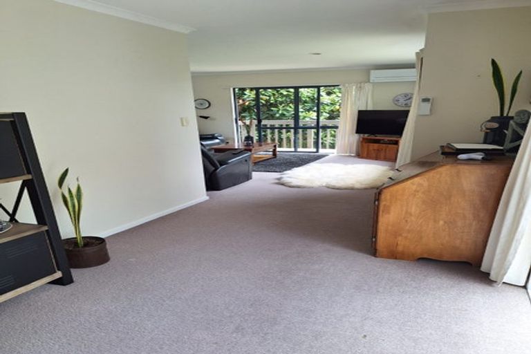 Photo of property in 85a Clovelly Road, Bucklands Beach, Auckland, 2012