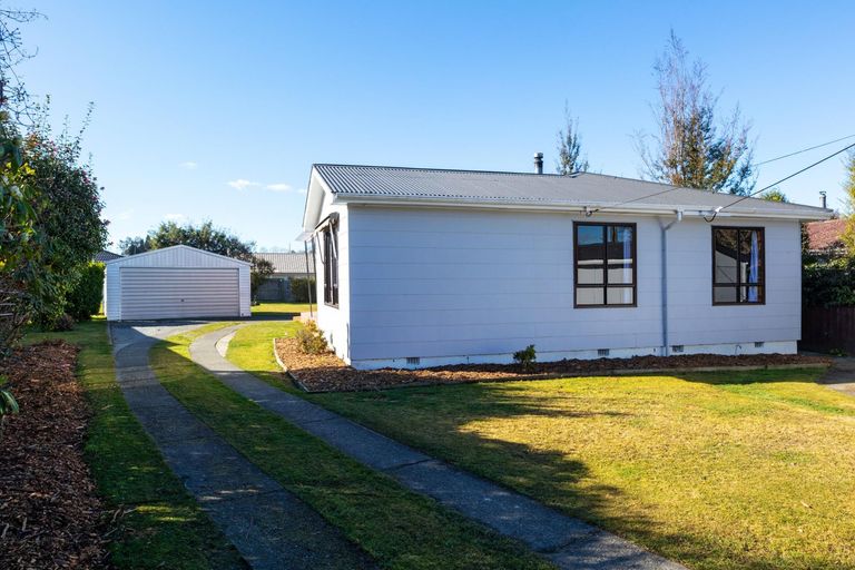 Photo of property in 25 Connolly Street, Geraldine, 7930