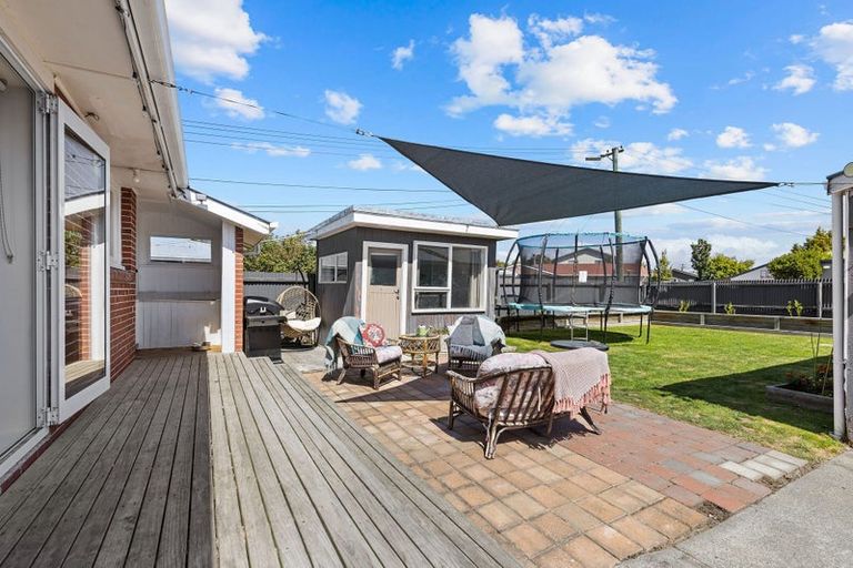 Photo of property in 10 Barclay Place, Burwood, Christchurch, 8061