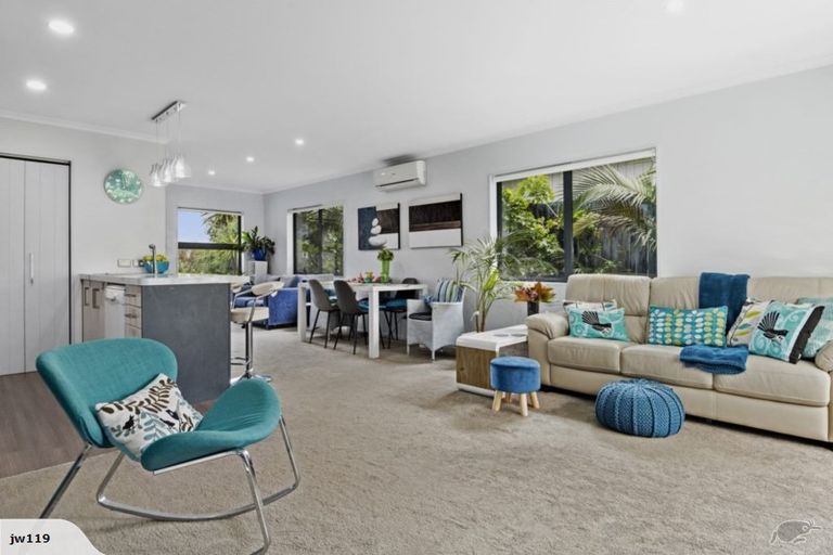 Photo of property in 11 Lakeview Quay, Pyes Pa, Tauranga, 3112