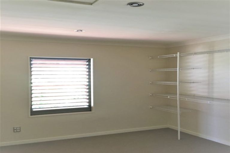 Photo of property in 92a Shakespeare Road, Milford, Auckland, 0620