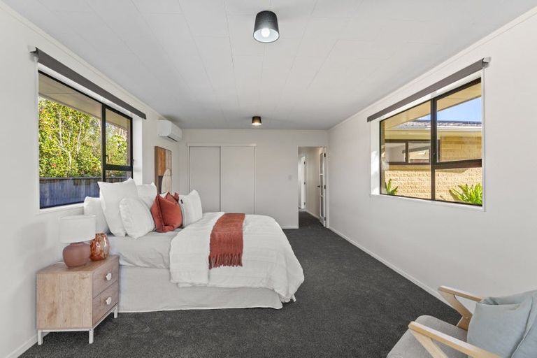 Photo of property in 3 Renata Road, Otaki, 5512