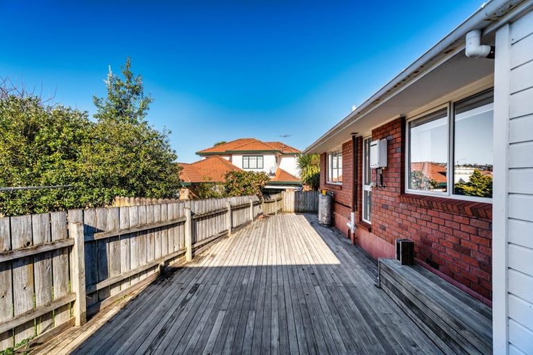 Photo of property in 2 Edendale Road, Somerville, Auckland, 2014