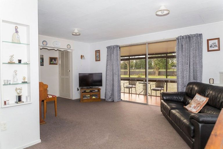 Photo of property in 69 Guy Street, Dannevirke, 4930