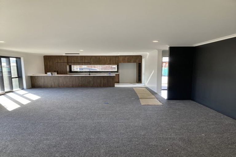 Photo of property in 12 Marcoola Drive, Rolleston, 7614