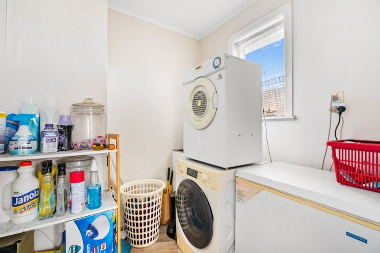 Photo of property in 80 Tarewa Road, Morningside, Whangarei, 0110