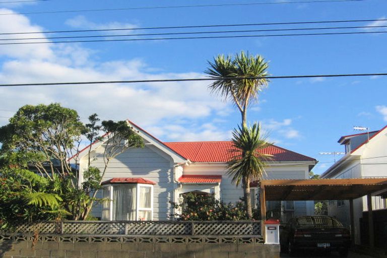 Photo of property in 8 High Street, Petone, Lower Hutt, 5012