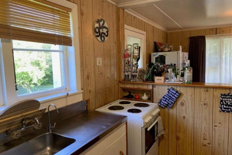 Photo of property in 23 High Street, Hawera, 4610