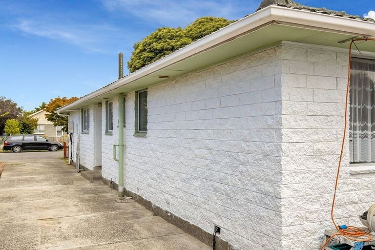 Photo of property in 18 Salmond Street, Hoon Hay, Christchurch, 8025