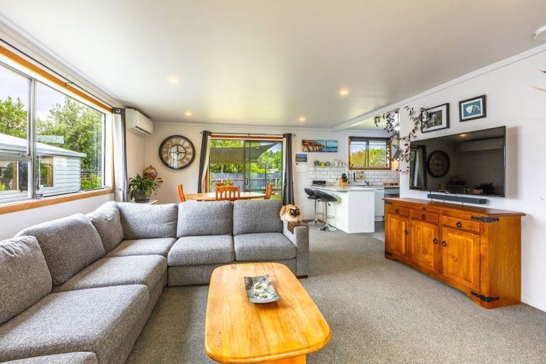 Photo of property in 37 Rochfort Street, Otane, 4202