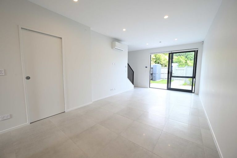 Photo of property in 5 Ngakoro Road, Karaka, Papakura, 2113